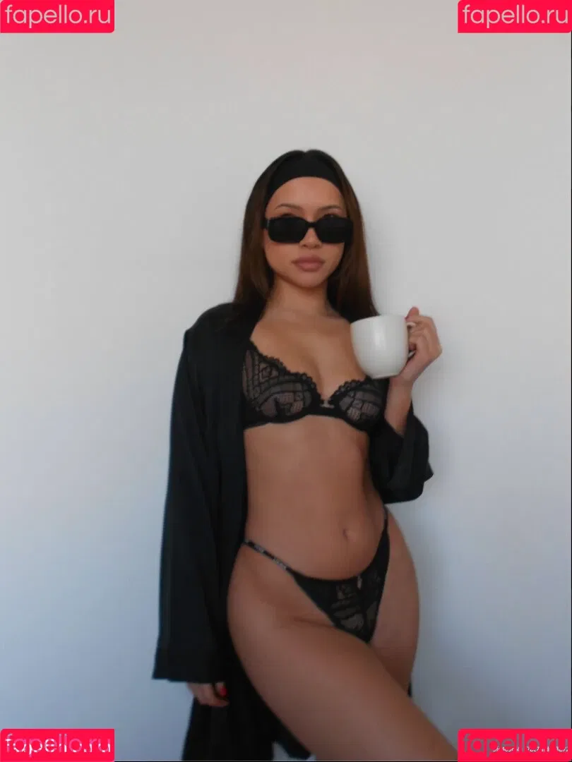Julia Kelly Onlyfans Photo Gallery 