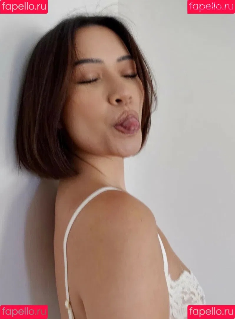 Julia Kelly Onlyfans Photo Gallery 