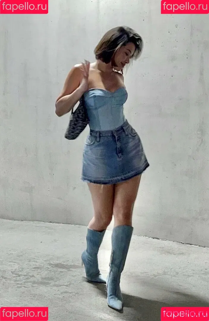 Julia Kelly Onlyfans Photo Gallery 