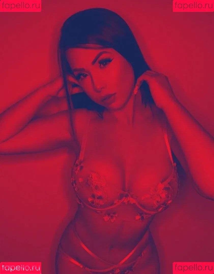 MC Mayara Onlyfans Photo Gallery 