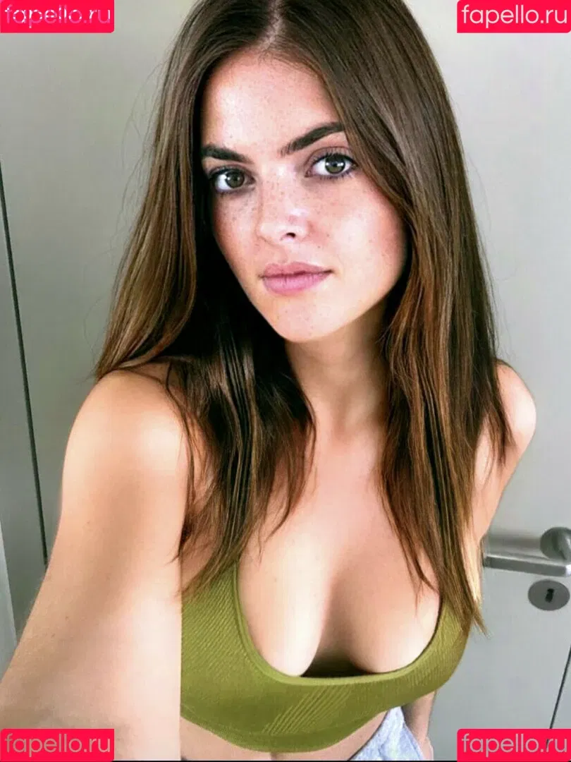 Aurelie Onlyfans Photo Gallery 