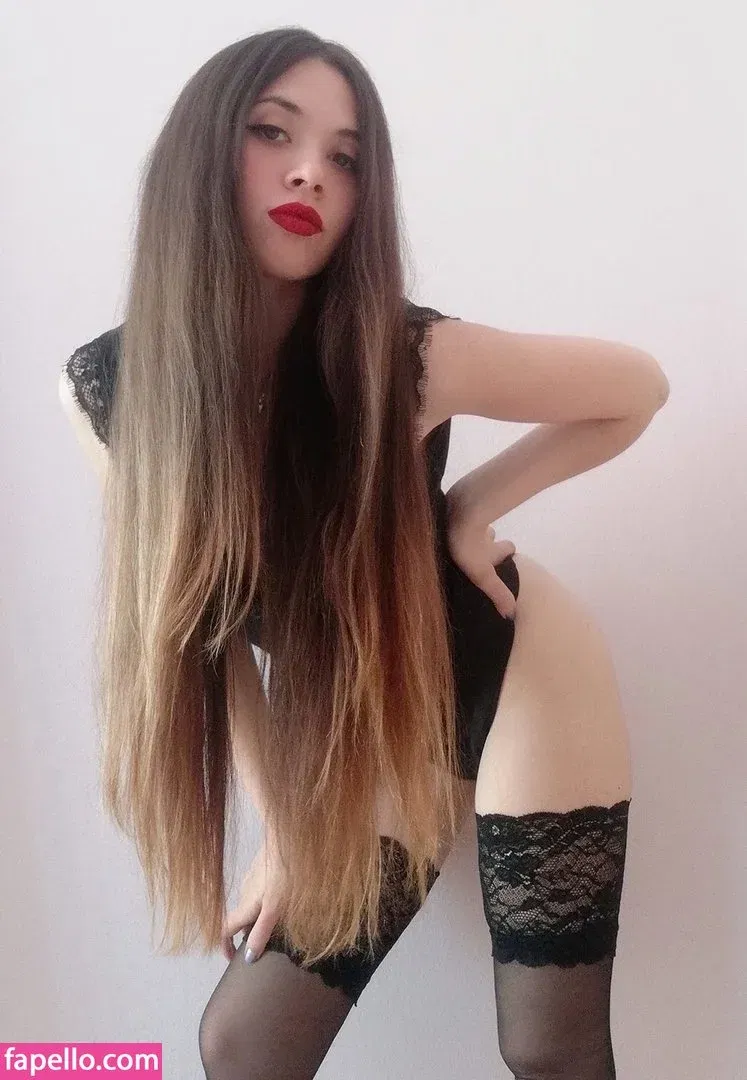 Aurelie Onlyfans Photo Gallery 