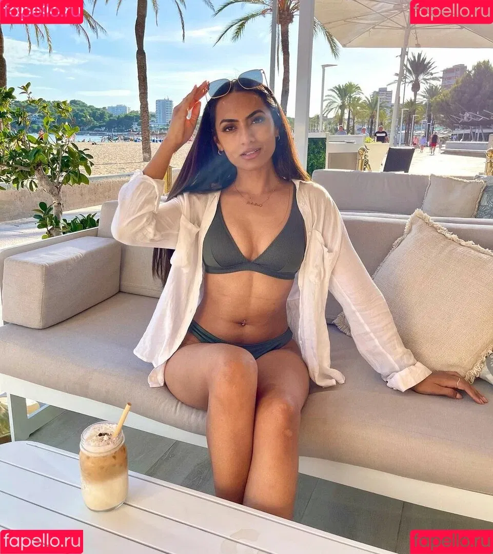 nikkirai_ Onlyfans Photo Gallery 