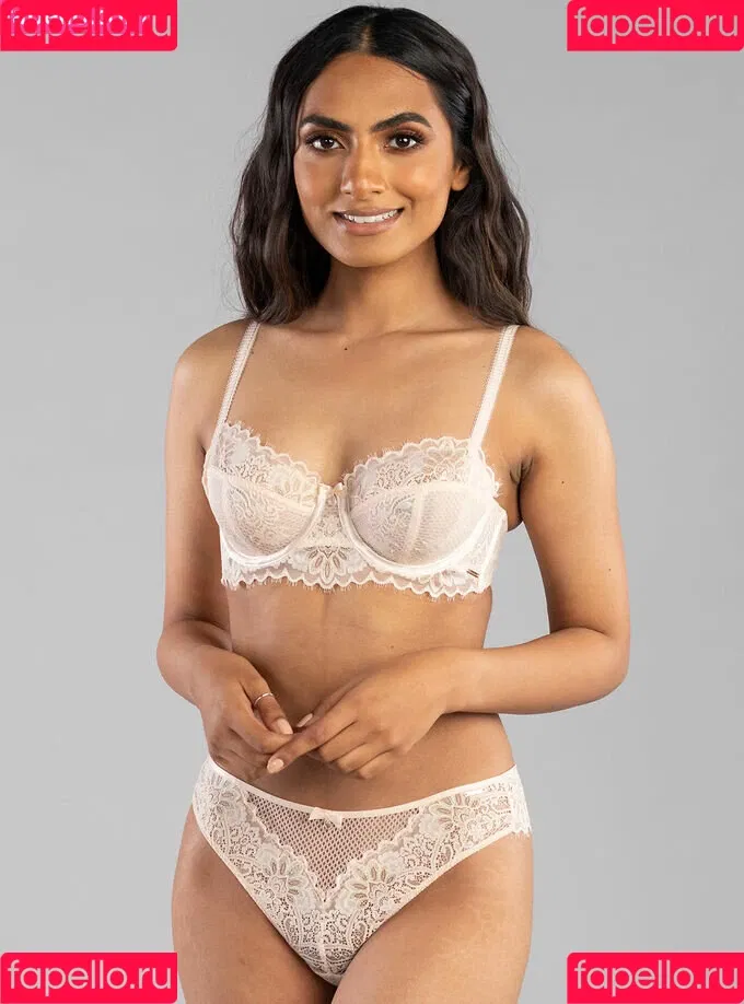 nikkirai_ Onlyfans Photo Gallery 