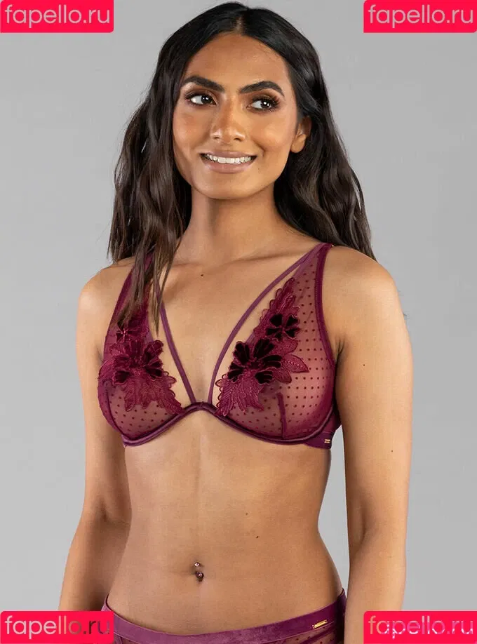 nikkirai_ Onlyfans Photo Gallery 