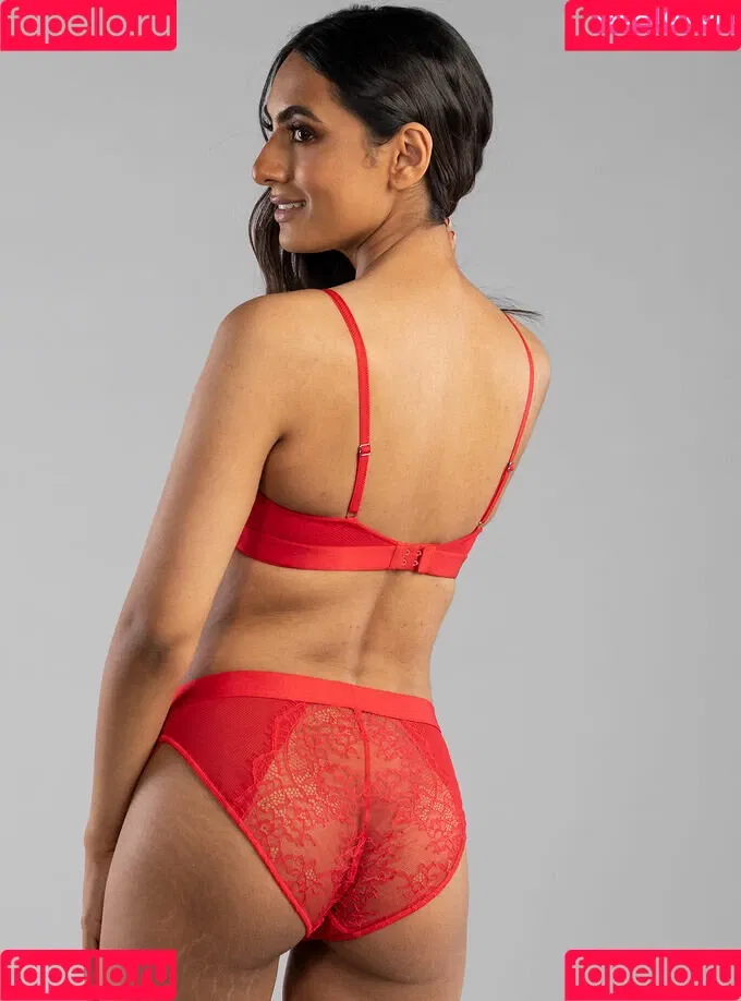 nikkirai_ Onlyfans Photo Gallery 