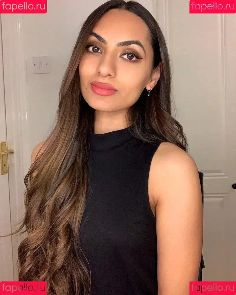 nikkirai_ Onlyfans Photo Gallery 