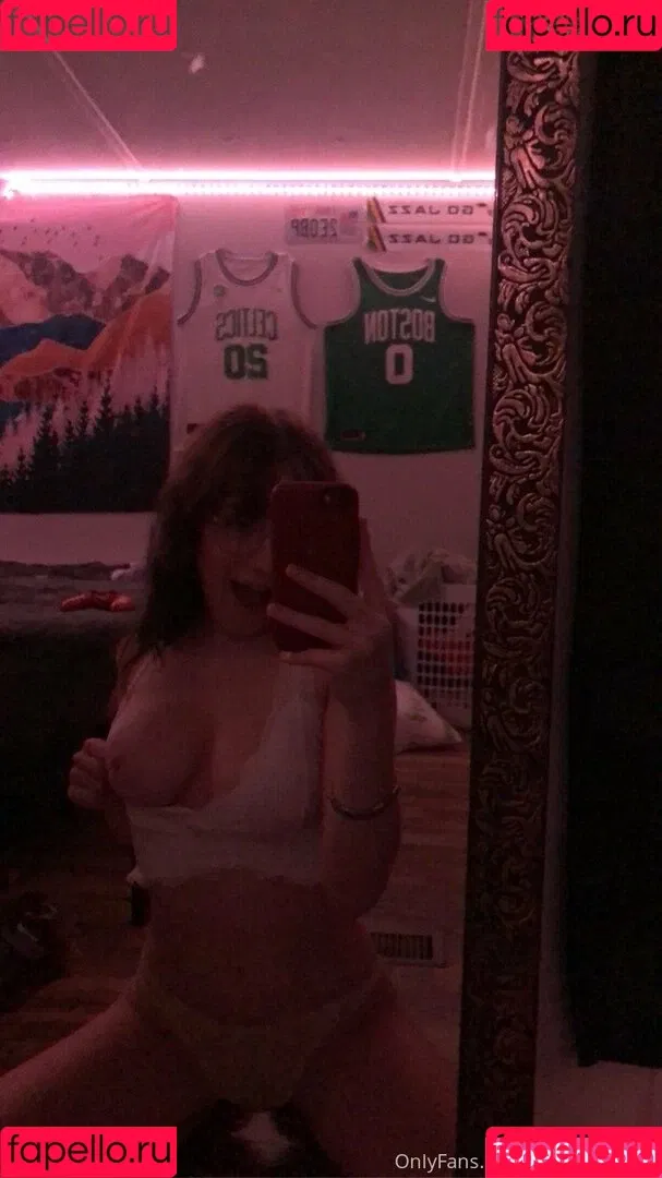 chlobodyyyvip Onlyfans Photo Gallery 
