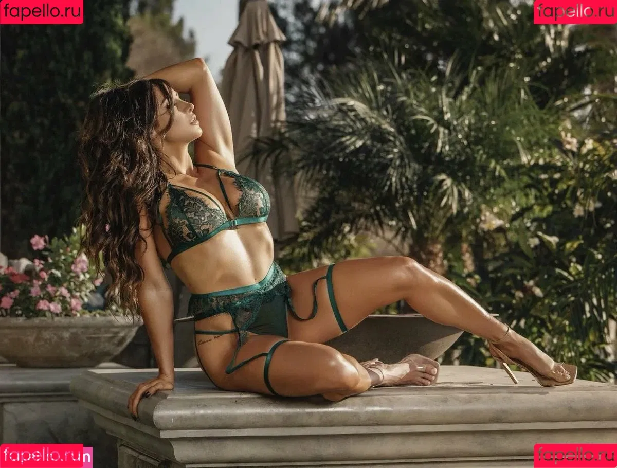 krystyna.lauren Onlyfans Photo Gallery 