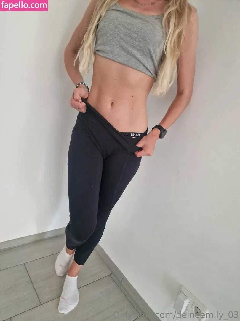 deineemily_03 Onlyfans Photo Gallery 