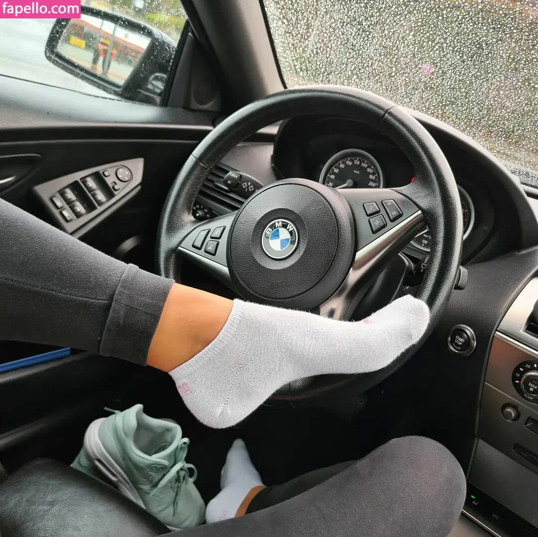 deineemily_03 Onlyfans Photo Gallery 