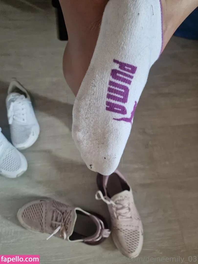 deineemily_03 Onlyfans Photo Gallery 