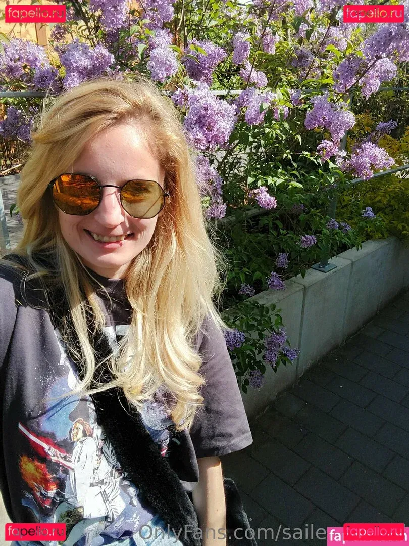 sailerwolfgirl Onlyfans Photo Gallery 