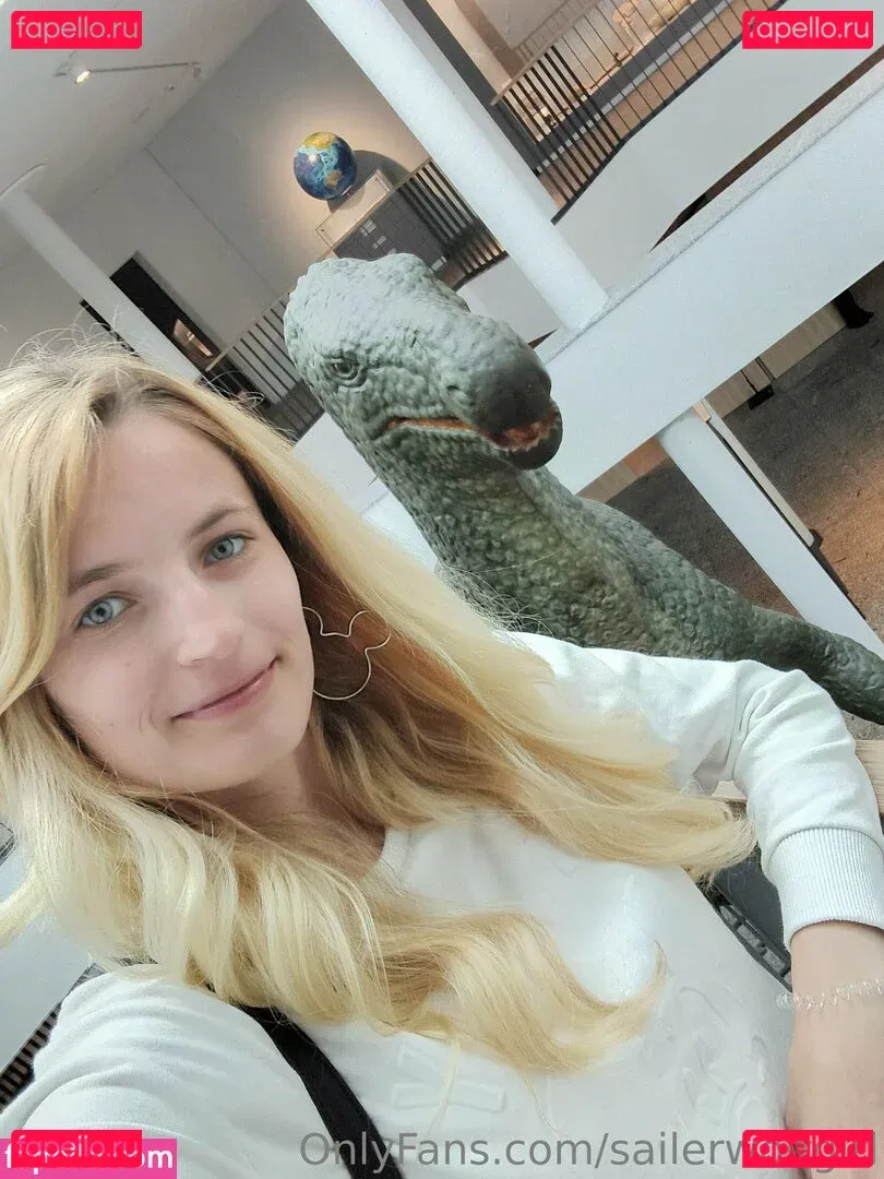 sailerwolfgirl Onlyfans Photo Gallery 