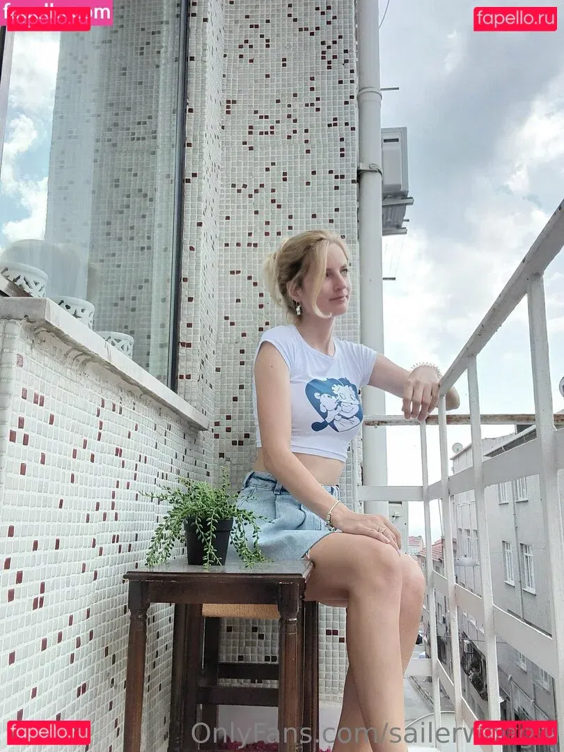 sailerwolfgirl Onlyfans Photo Gallery 