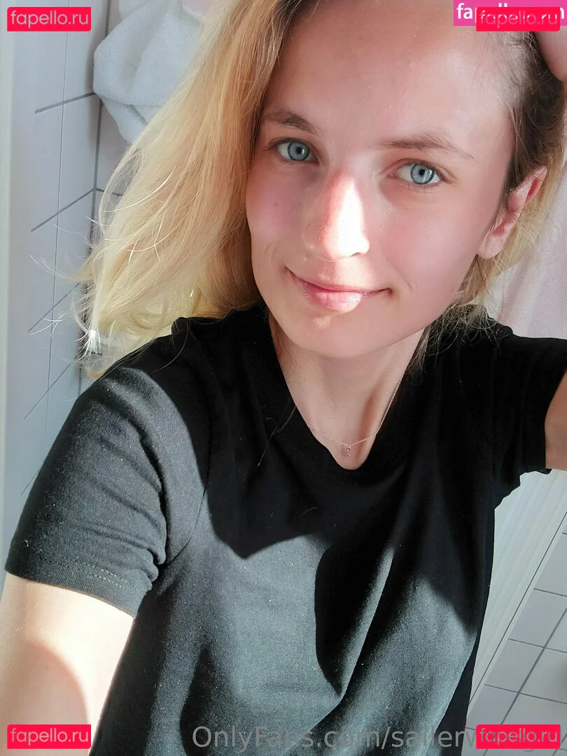 sailerwolfgirl Onlyfans Photo Gallery 