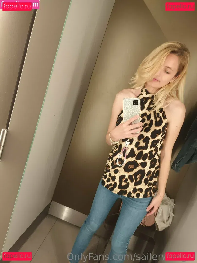 sailerwolfgirl Onlyfans Photo Gallery 