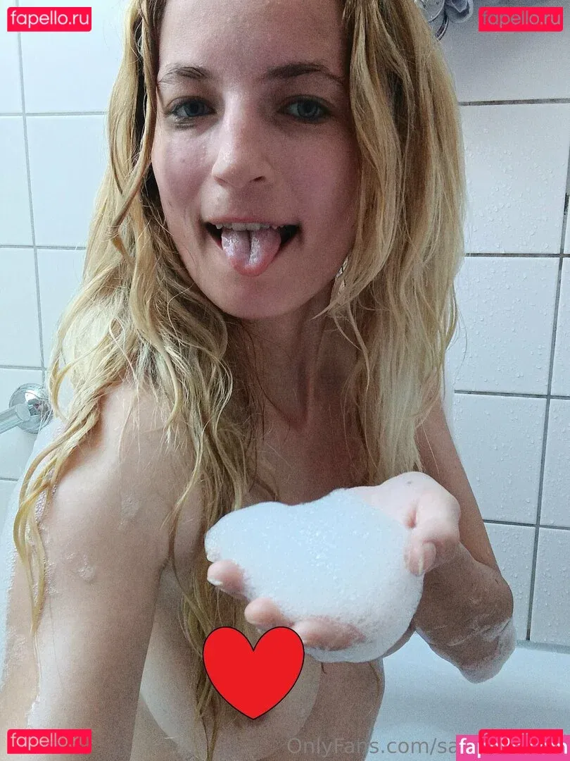 sailerwolfgirl Onlyfans Photo Gallery 
