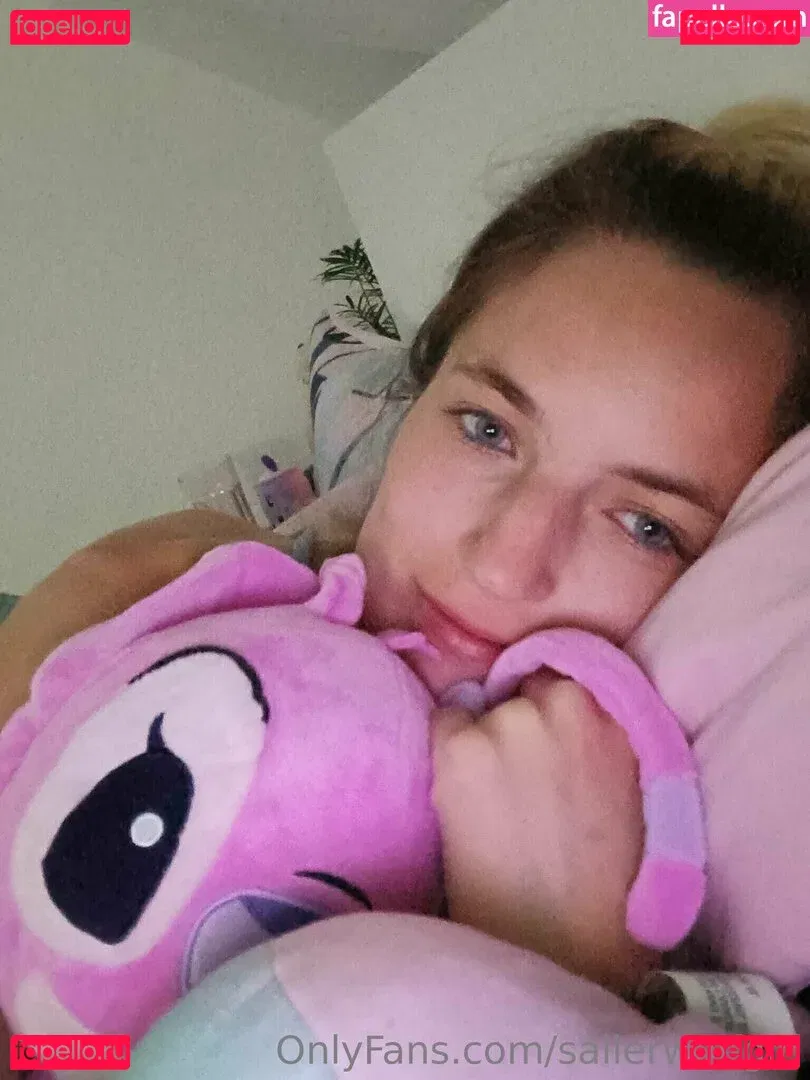 sailerwolfgirl Onlyfans Photo Gallery 