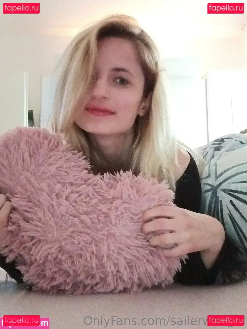 sailerwolfgirl Onlyfans Photo Gallery 