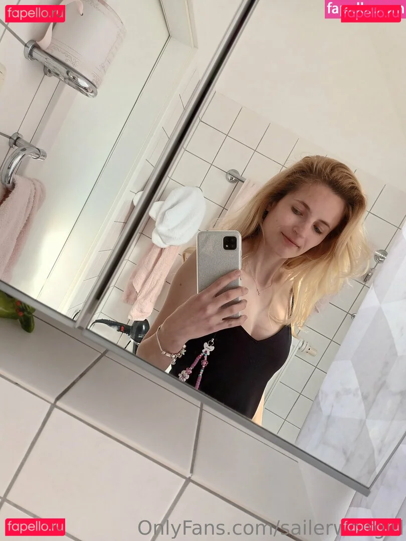 sailerwolfgirl Onlyfans Photo Gallery 