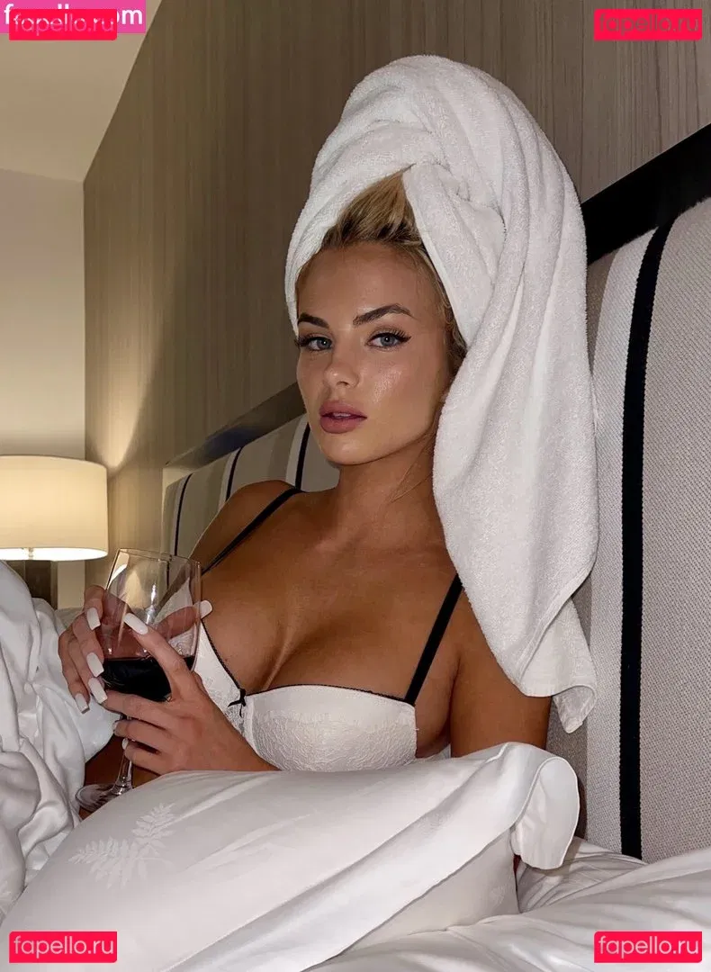 Tilsonclaire Onlyfans Photo Gallery 