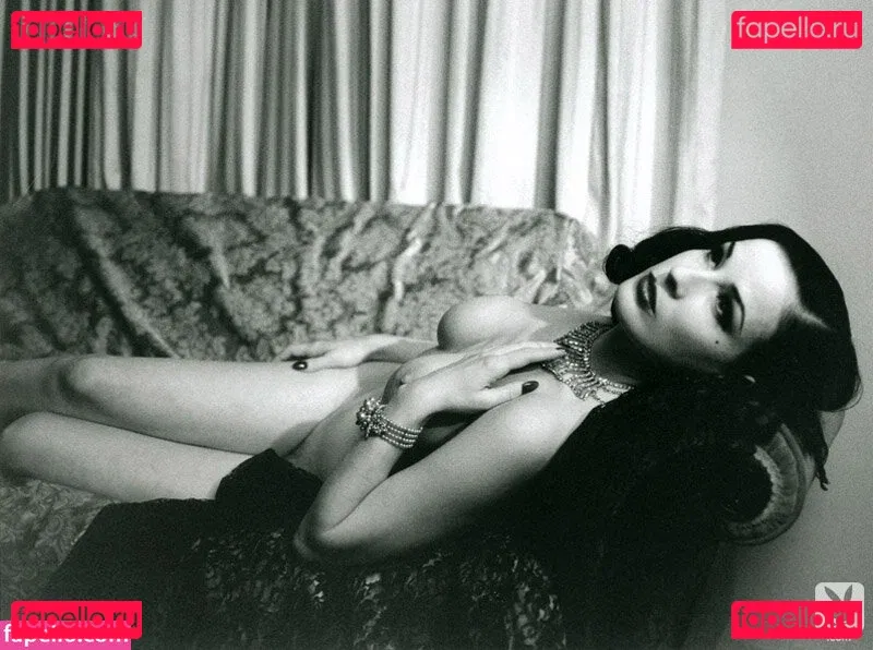 Dita Von Teese Onlyfans Photo Gallery 