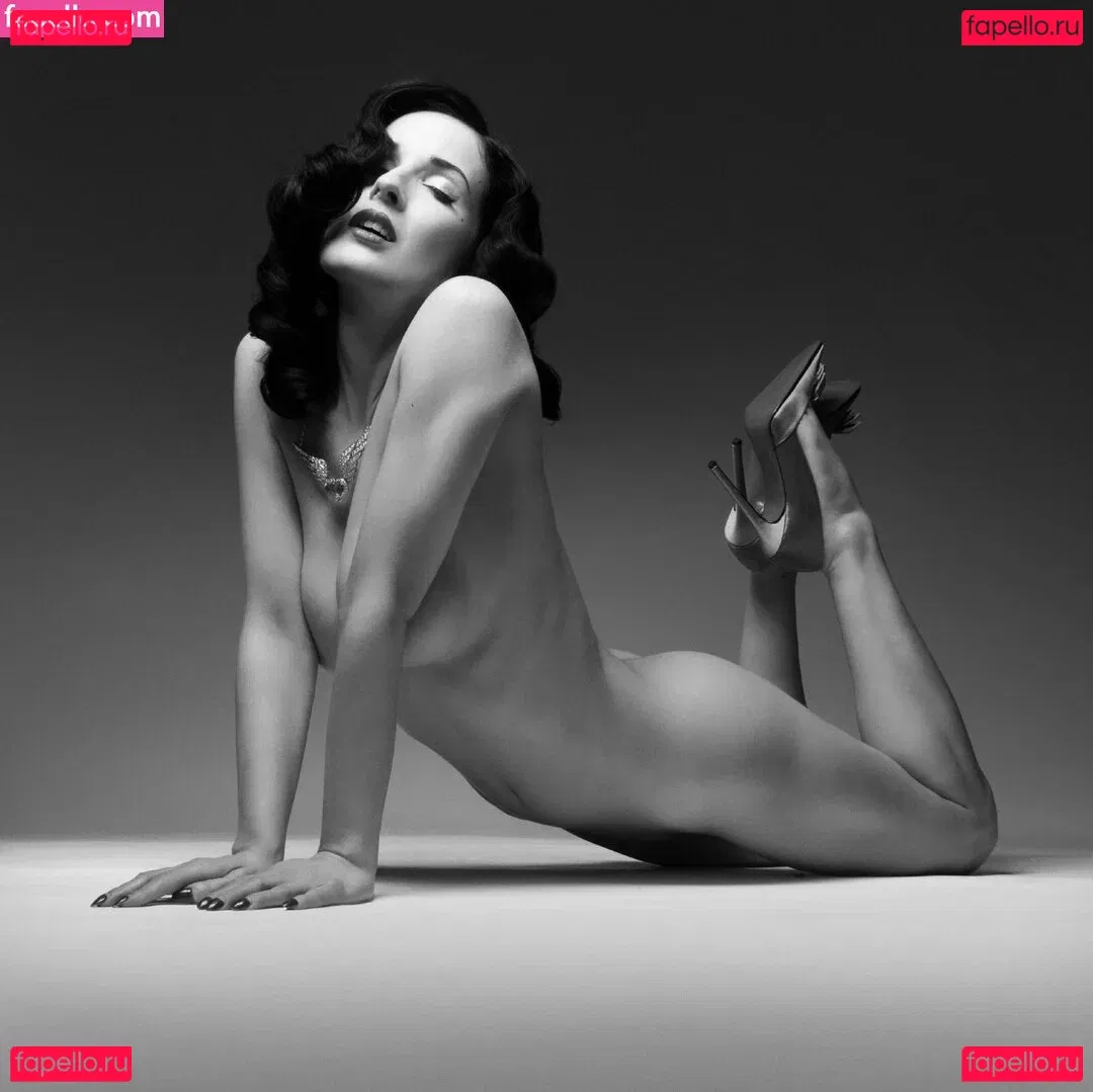 Dita Von Teese Onlyfans Photo Gallery 