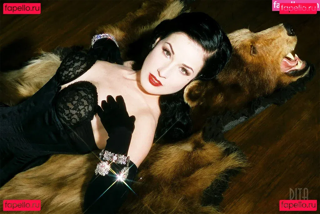 Dita Von Teese Onlyfans Photo Gallery 
