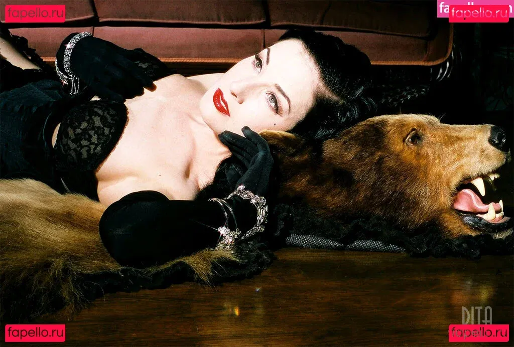 Dita Von Teese Onlyfans Photo Gallery 