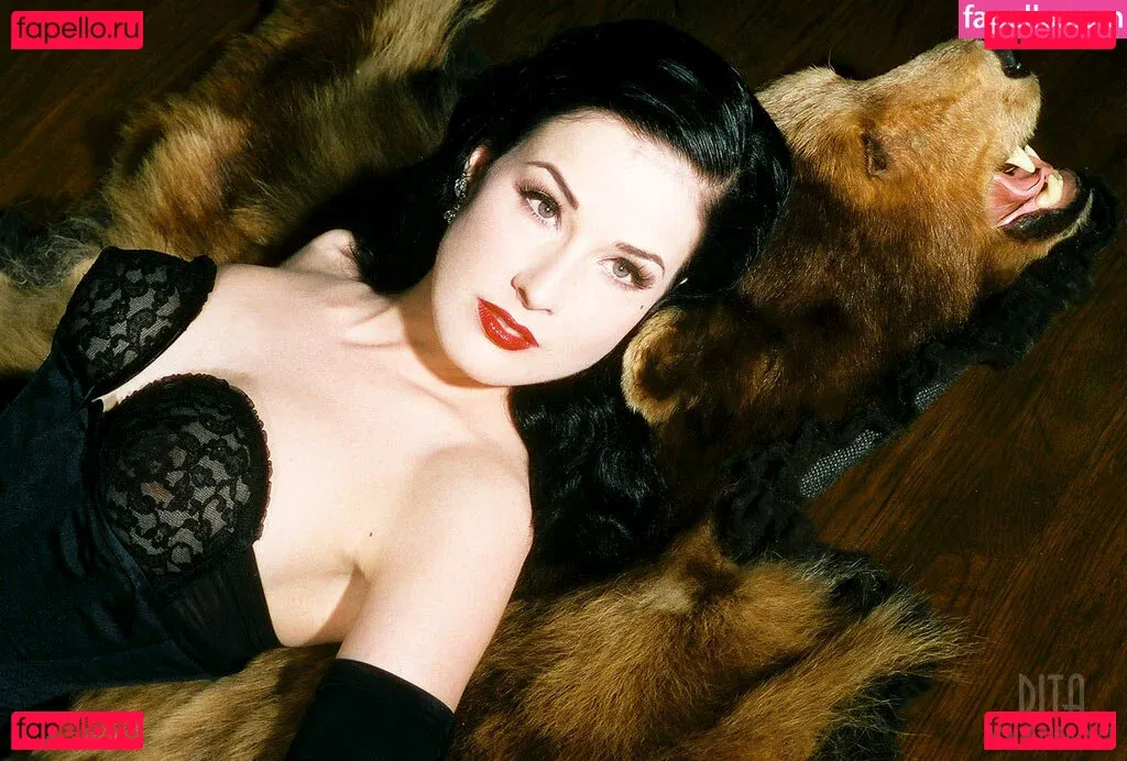 Dita Von Teese Onlyfans Photo Gallery 