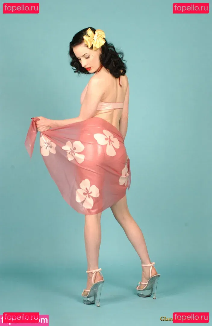 Dita Von Teese Onlyfans Photo Gallery 