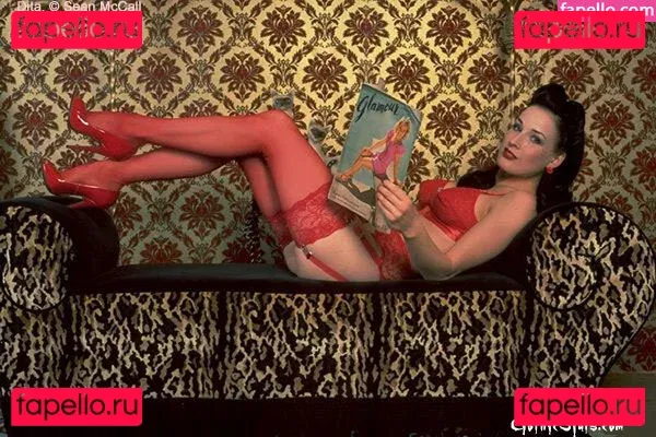 Dita Von Teese Onlyfans Photo Gallery 