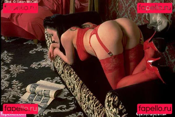 Dita Von Teese Onlyfans Photo Gallery 