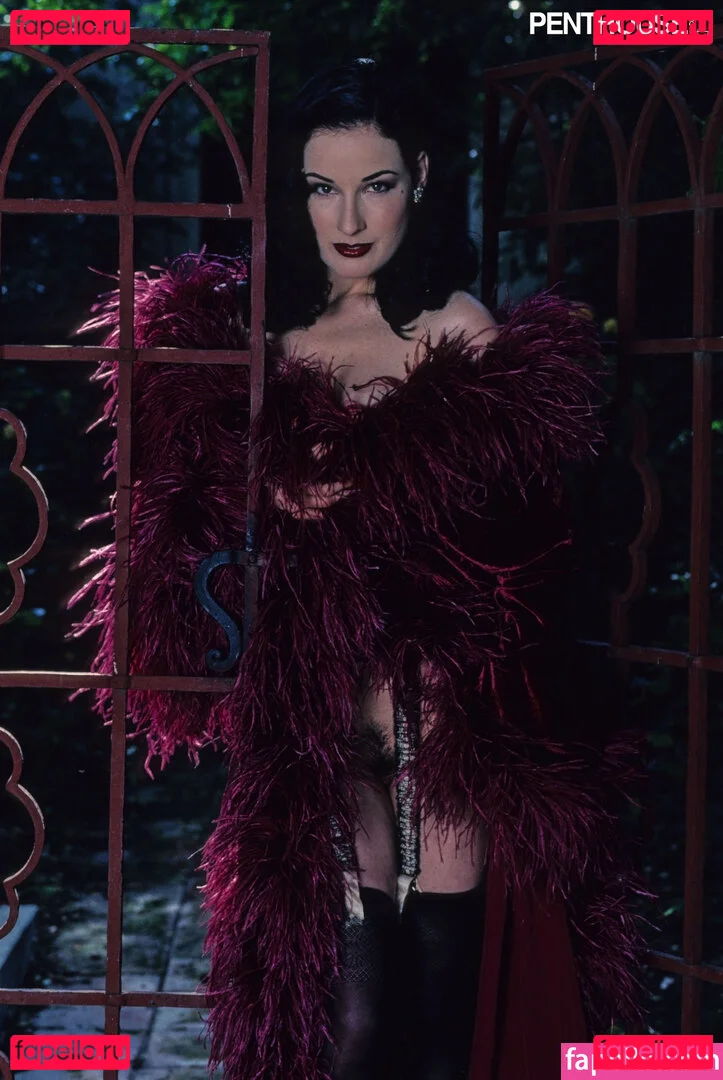 Dita Von Teese Onlyfans Photo Gallery 