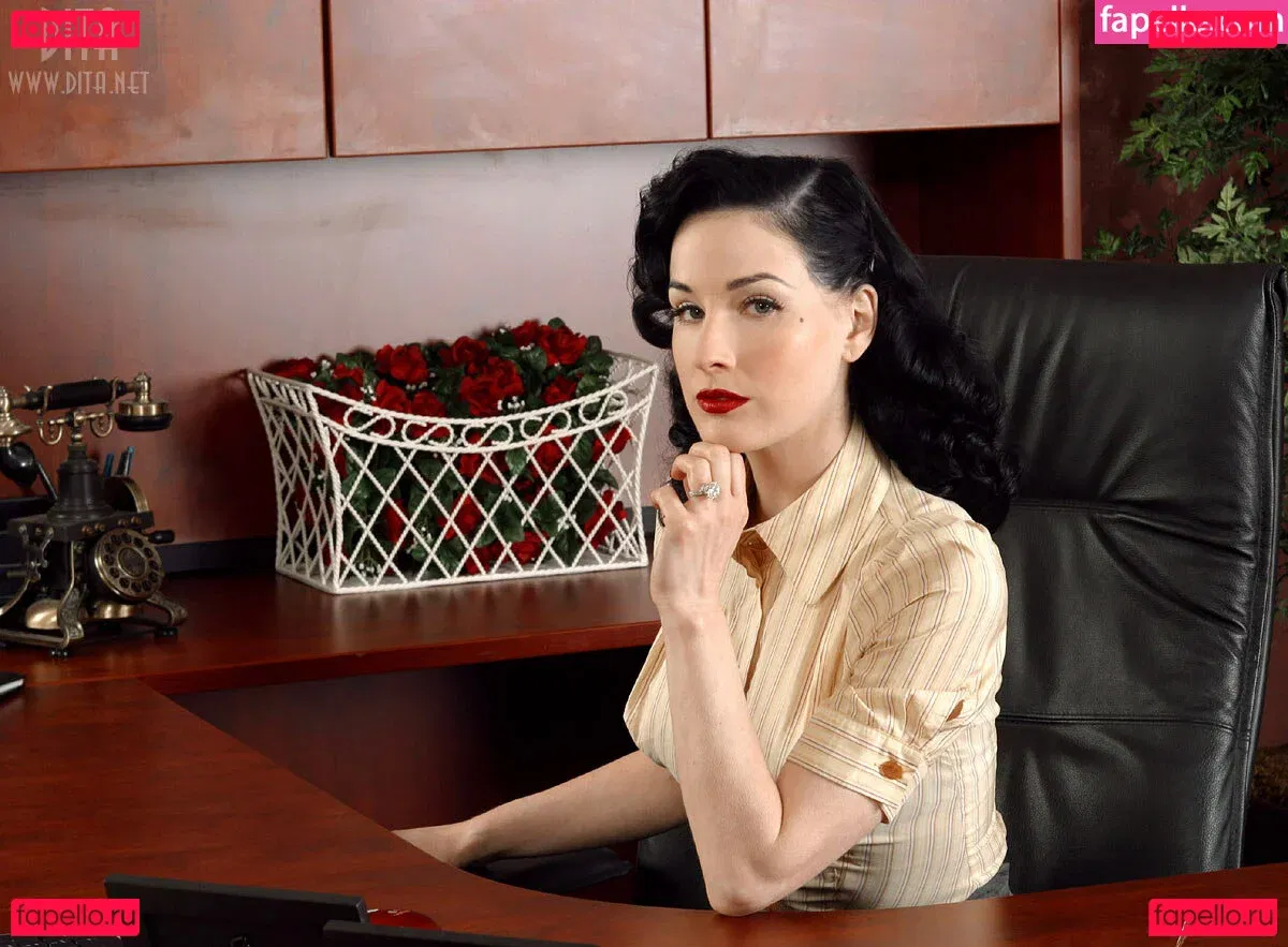 Dita Von Teese Onlyfans Photo Gallery 