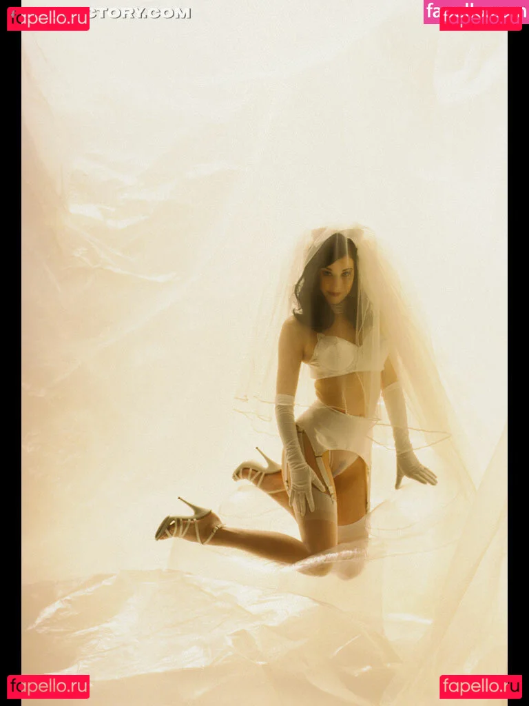 Dita Von Teese Onlyfans Photo Gallery 