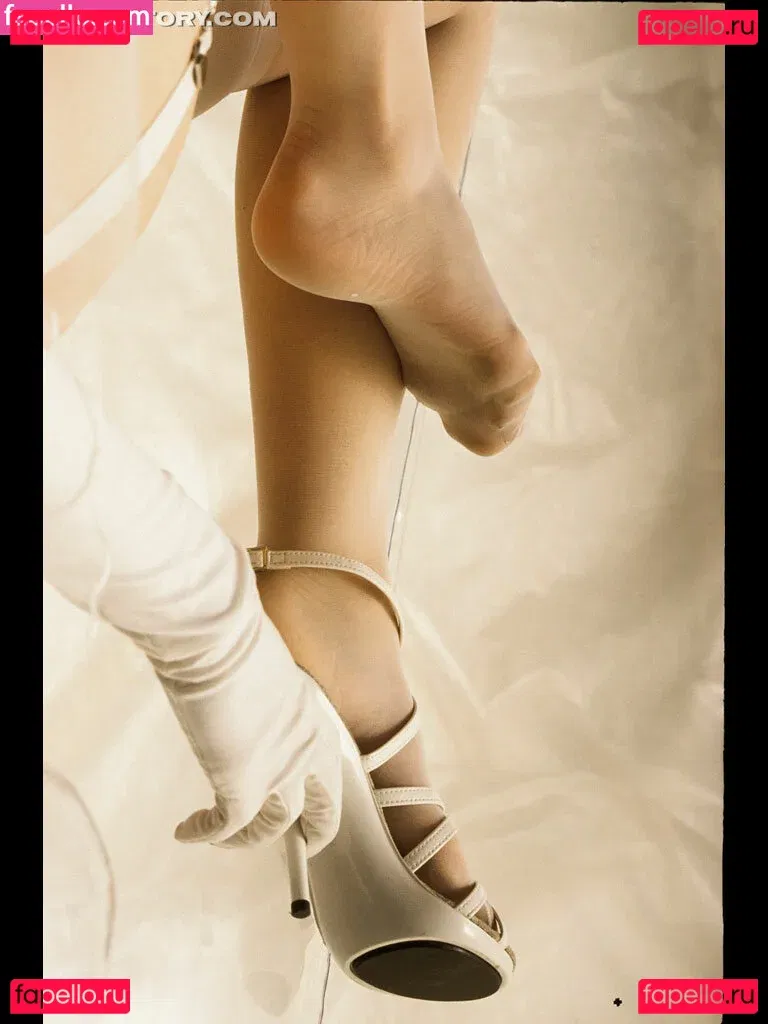 Dita Von Teese Onlyfans Photo Gallery 