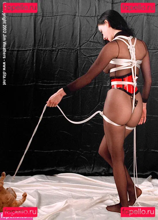 Dita Von Teese Onlyfans Photo Gallery 