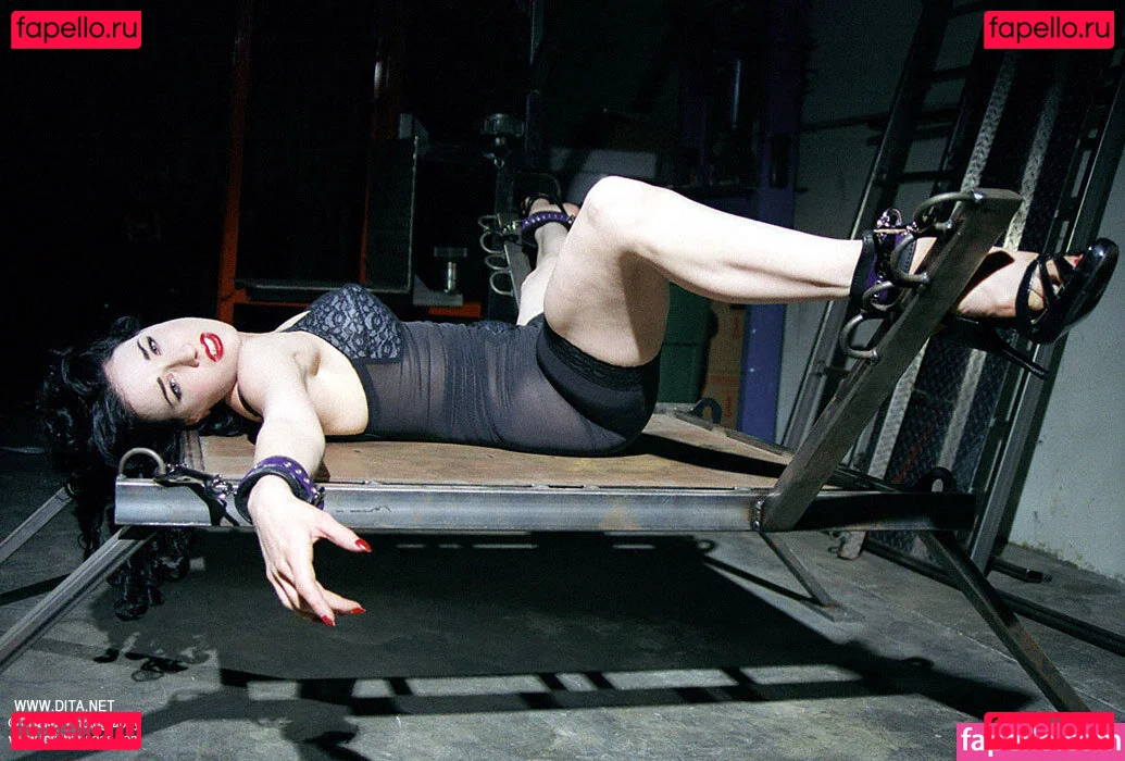 Dita Von Teese Onlyfans Photo Gallery 