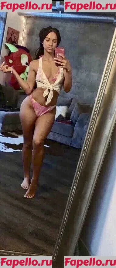 Lauren Racine Wood Onlyfans Photo Gallery 