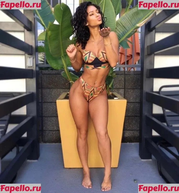 Lauren Racine Wood Onlyfans Photo Gallery 