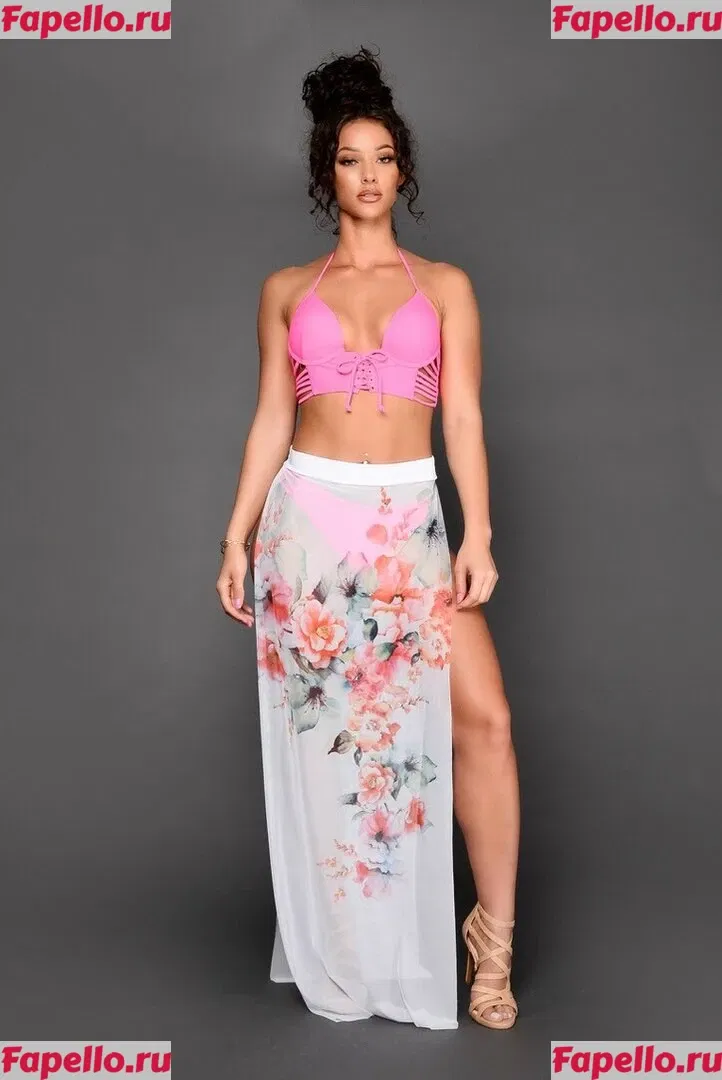 Lauren Racine Wood Onlyfans Photo Gallery 