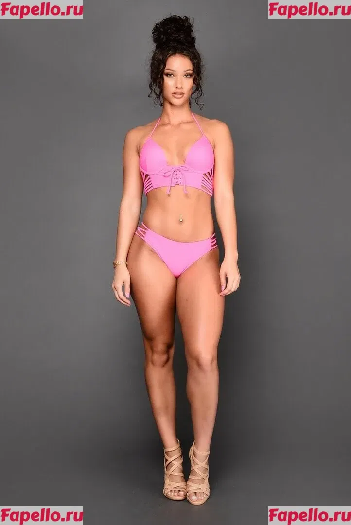 Lauren Racine Wood Onlyfans Photo Gallery 