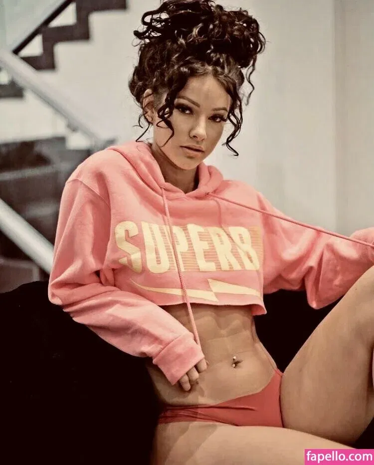 Lauren Racine Wood Onlyfans Photo Gallery 