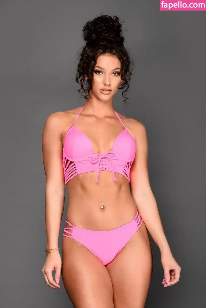 Lauren Racine Wood Onlyfans Photo Gallery 