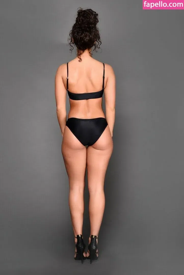 Lauren Racine Wood Onlyfans Photo Gallery 