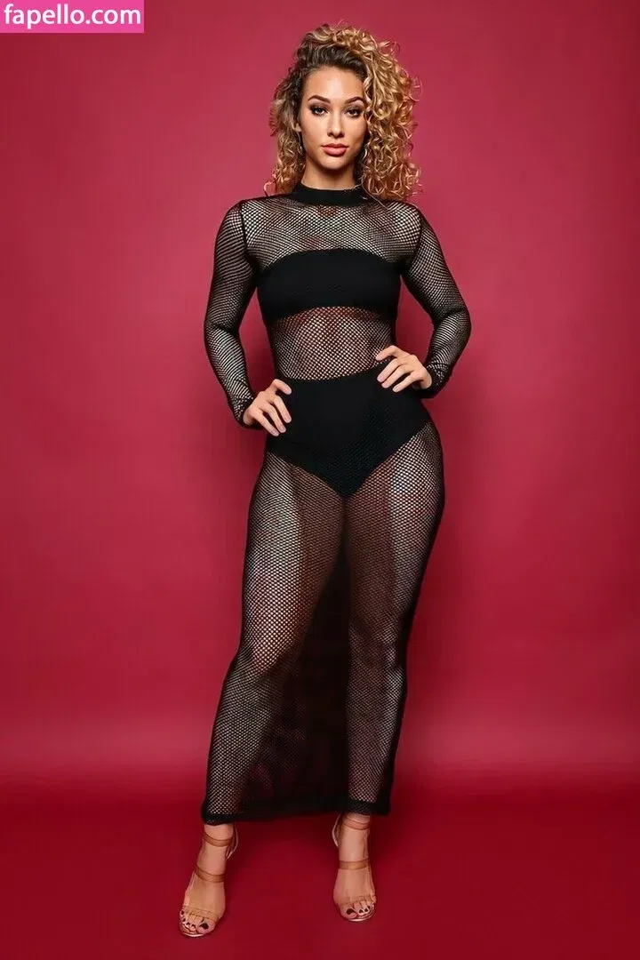 Lauren Racine Wood Onlyfans Photo Gallery 