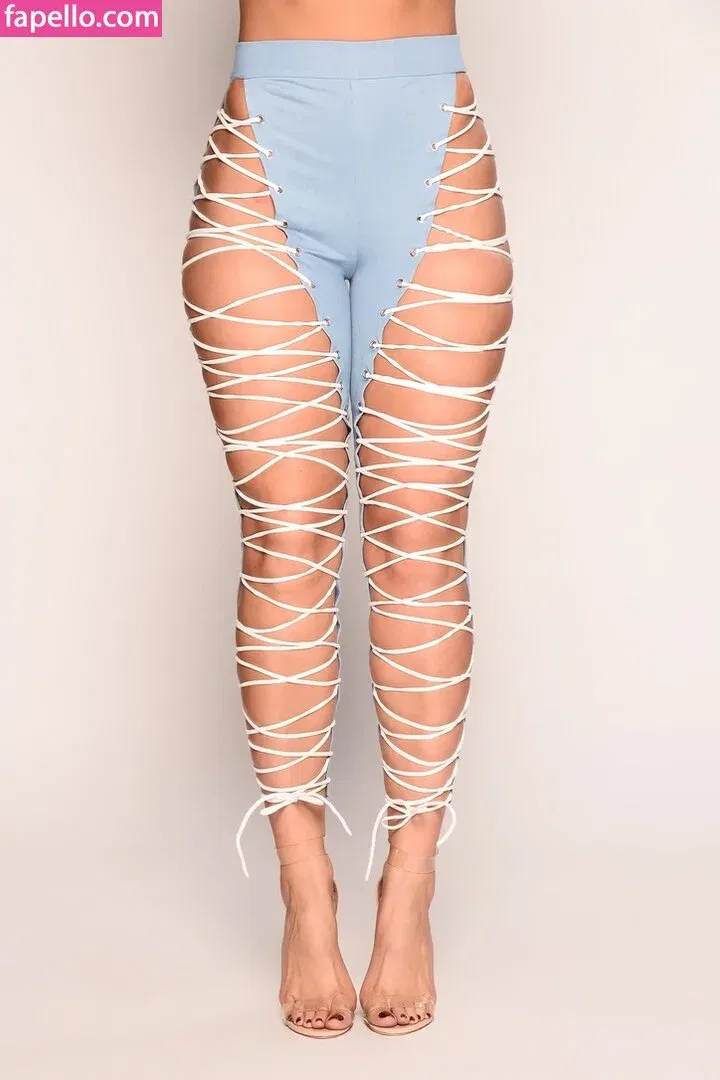 Lauren Racine Wood Onlyfans Photo Gallery 