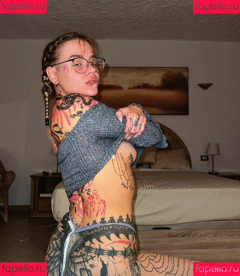 biondazworld_ Onlyfans Photo Gallery 